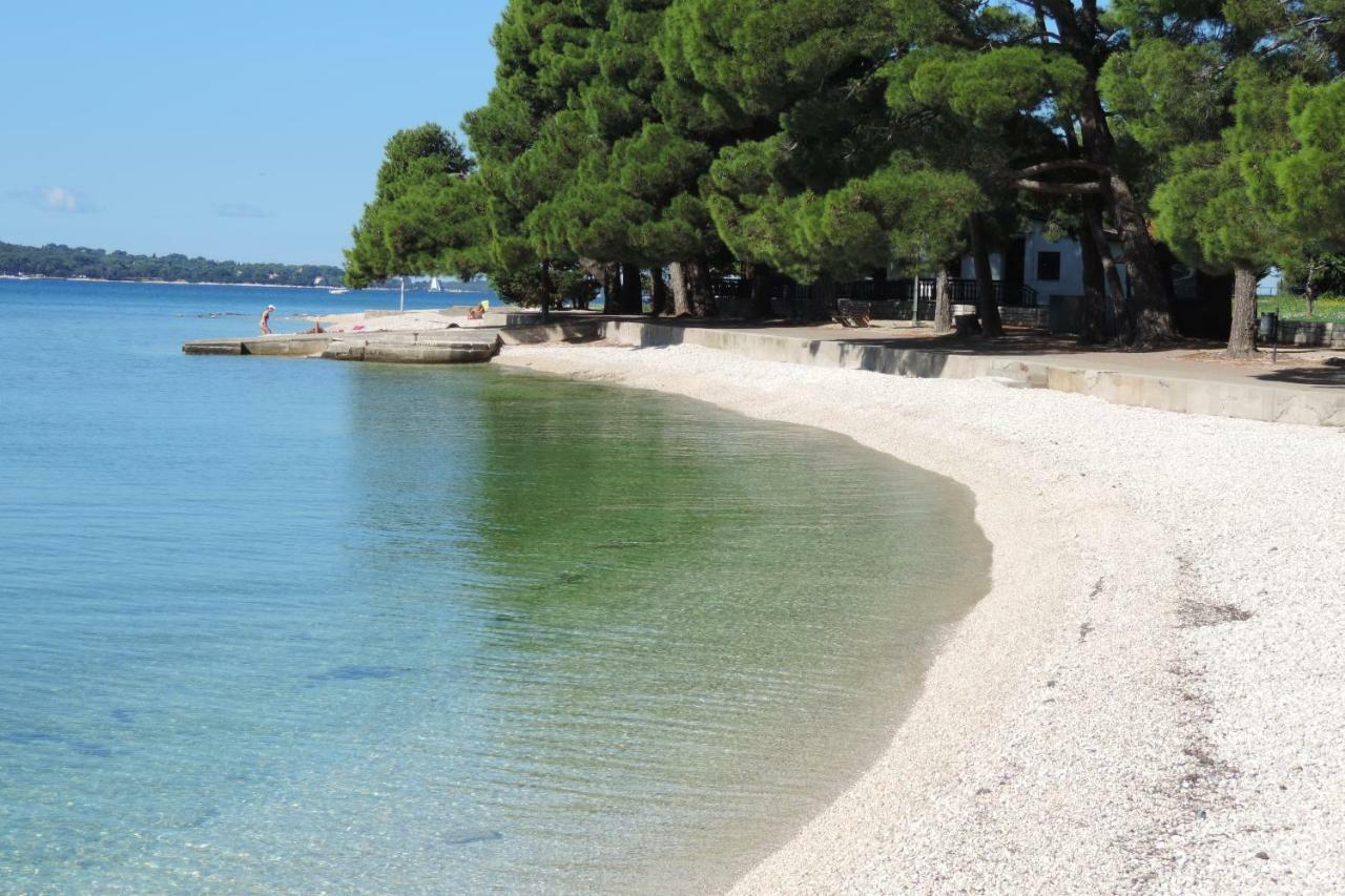 Villa Pinija Fažana Exteriör bild